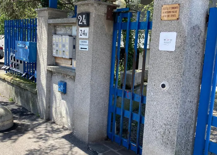Casa Della Famiglia 10 Minuti Da Duomo Di E San Siro
